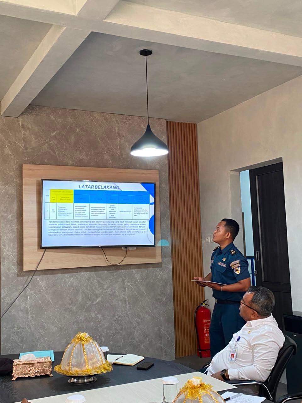 Sosialisasi Penertiban Data Penumpang Bus di Kapal Penyeberangan
